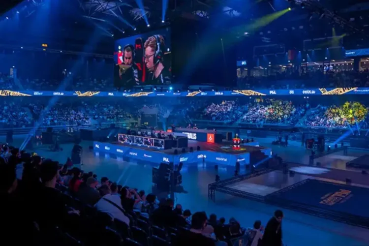 Sportul viitorului face furori la Cluj-Napoca. BT Arena se umple pentru o competiție de Counter Strike. Premii de peste 1 milion de dolari!
