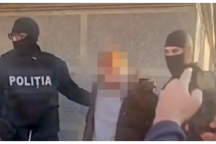 Un bărbat rupt de beat a spart cu piatra geamurile unui sediu politic! Polițiștii au intervenit de urgență 