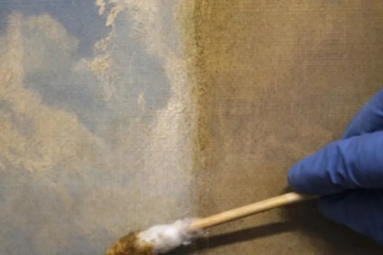 Expoziție unică la Cluj-Napoca: 30 de lucrări restaurate în 2025, prezentate sub conceptul „Când materia devine memorie”