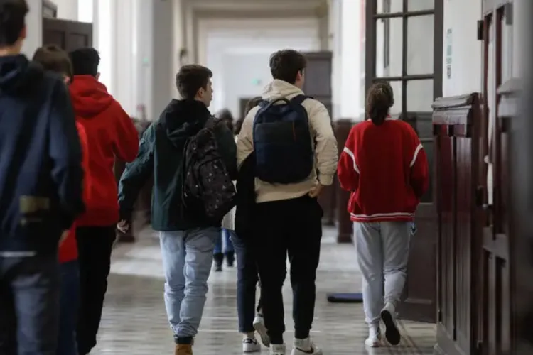 Calendarul oficial pentru anul școlar 2025-2026: Când iau elevii vacanță de Paște și ce urmează după 15 aprilie până la vacanța de vară