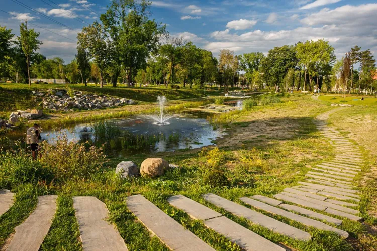 Primăvara continuă cu temperaturi blânde la Cluj-Napoca: A doua zi din luna martie aduce temperaturi perfecte pentru activități în aer liber