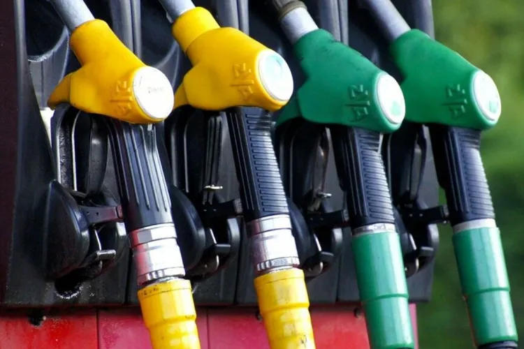 Motorina trece de 8,5 lei/l! A doua scumpire consecutivă la carburanți, OMV Petrom și Lukoil majorează prețurile din nou