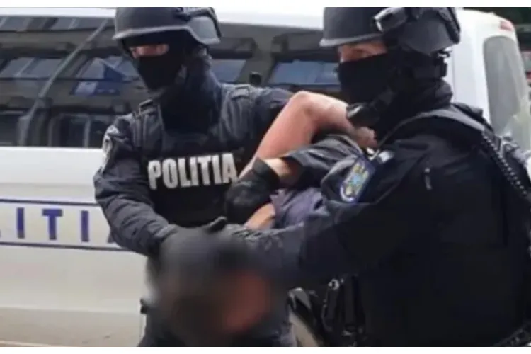 Fără cuvinte! Un bărbat care și-a atacat fosta soție cu un ciocan și apoi i-a dat foc în fața blocului unde locuia a fost condamnat la închisoare pe viață 