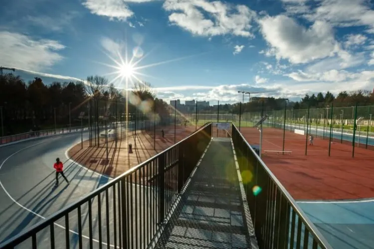 Încă o licitație contestată la Cluj-Napoca. O firmă a câștigat cu o ofertă „suspect” de mică. Domnia lui Boc este marcată de astfel de conflicte