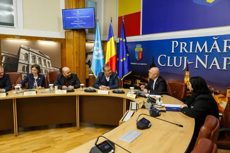 Planul Clujului pentru miile de migranți și refugiați: Cursuri de română, orientare la job și un ghișeu care să rezolve tot