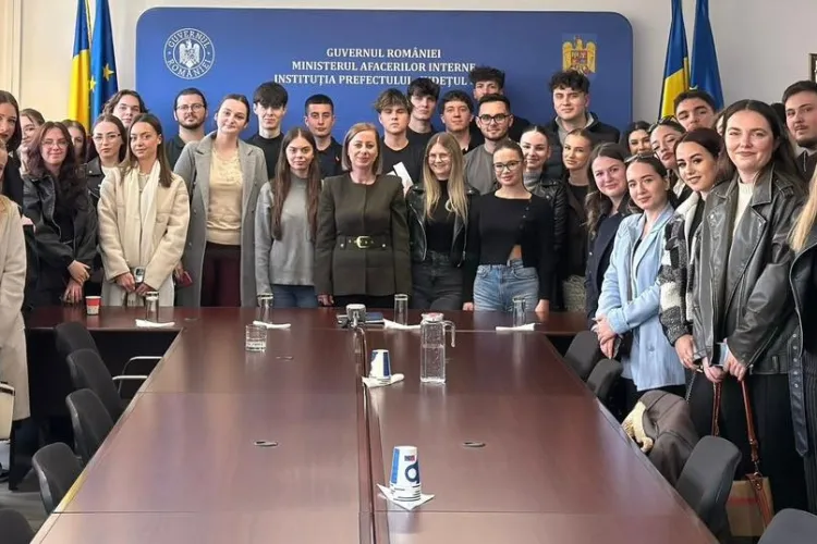 Lecție de administrație publică direct la Prefectura Cluj! Studenții UBB au aflat cum funcționează cu adevărat instituțiile statului