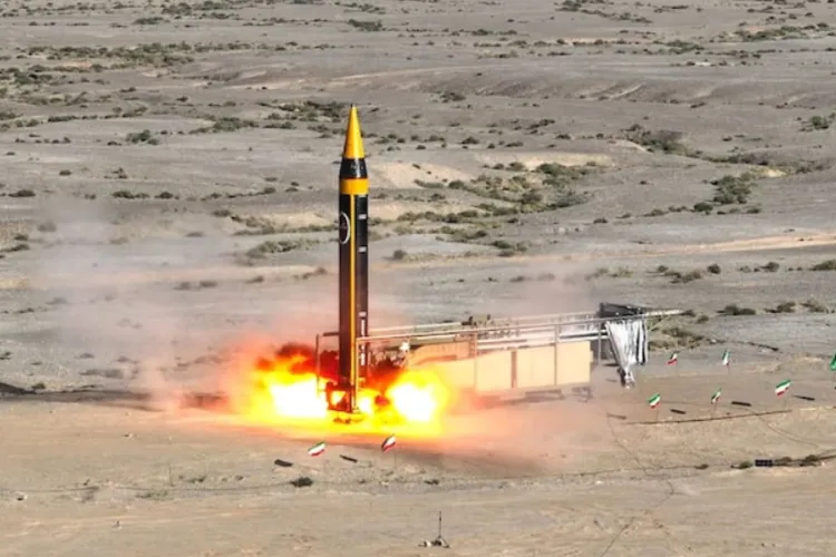 Iranul a trimis o nouă rachetă balistică spre spațiul aerian NATO. Apărarea antiaeriană a interceptat-o. România e protejată de scutul de la Deveselu