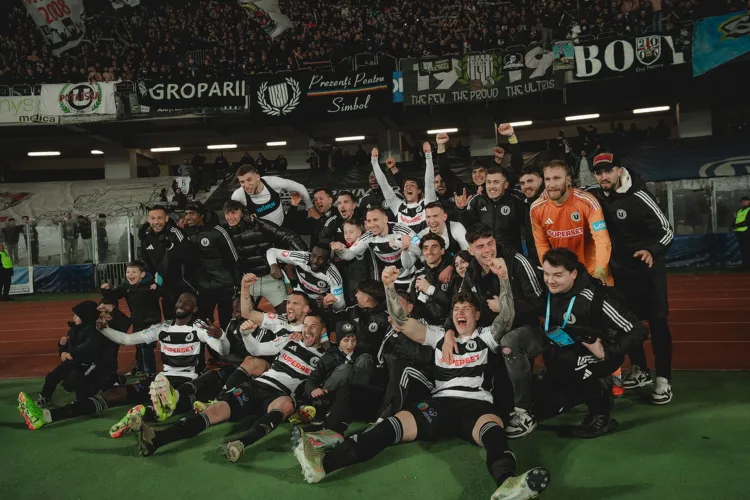 Prime majorate cu 50% pentru jucătorii Universității Cluj după victoria cu CFR. Suma de bani pe care a primit-o fiecare fotbalist: „Nu știu dacă e confiden