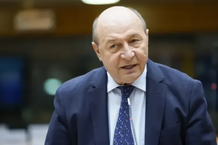 Clujul, o țință pentru Iran? Traian Băsescu avertizează: „Poate ar fi bine ca fiecare dintre noi să se gândească unde se adăposteşte”