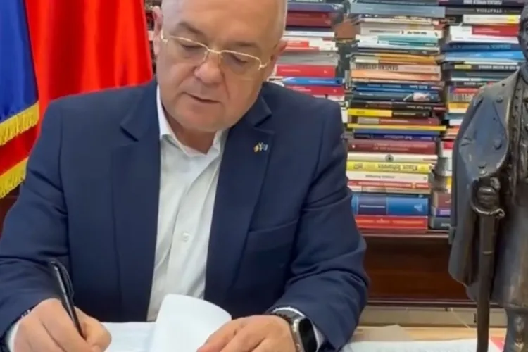 Investiție verde de milioane la Cluj-Napoca: Jumătate din iluminatul public va fi alimentat din energie solară pe Valea Chintăului - VIDEO