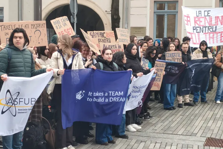 Studenții clujeni se întorc la masa negocierilor cu UBB:  Ce urmează după discuțiile legate de taxe, burse și condițiile din cămine