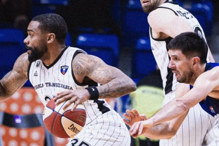 U-BT Cluj, înfrângere dramatică în Muntenegru: „Alb-negrii” au revenit spectaculos de la minus 18 puncte, dar au pierdut pe final cu Buducnost