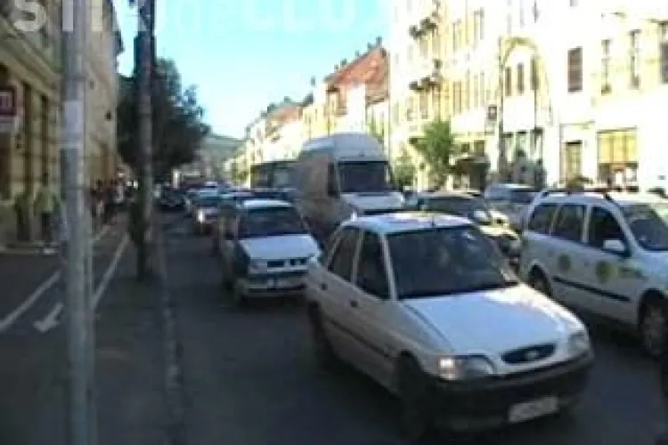 Meciul Steaua - TSKA Sofia a dat peste cap circulatia din centrul Clujului - VIDEO