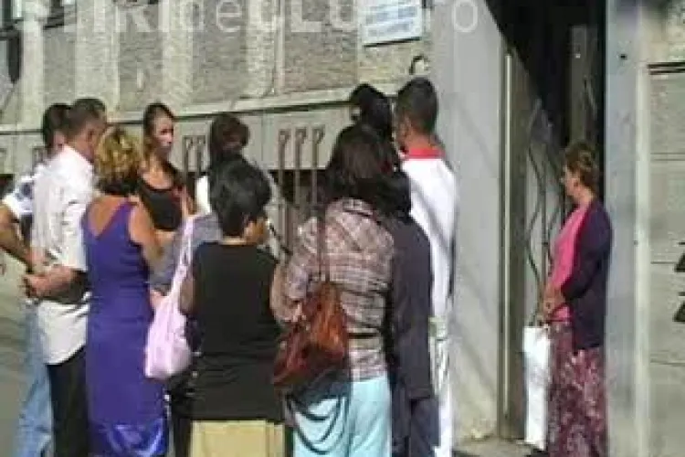 Teapa imobiliara in Floresti! Executorul vinde apartamentele dintr-un bloc, cumparate cu zeci de mii de euro de locatari VIDEO