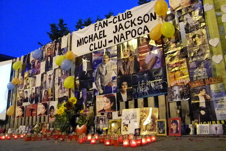 Spectacol slab la Cluj la aniversarea a 53 de ani de la nasterea lui Michael Jackson VIDEO si FOTO
