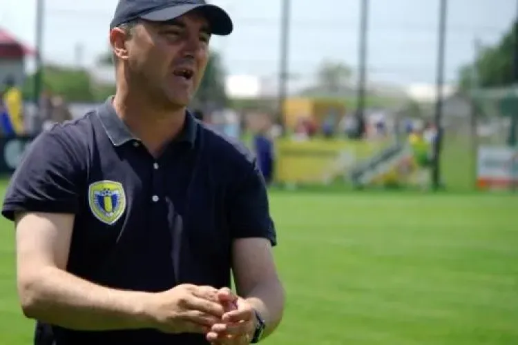 Antrenorul Petrolului, Valeriu Rachita: "Cedam echipa Ligii sau Federatiei"