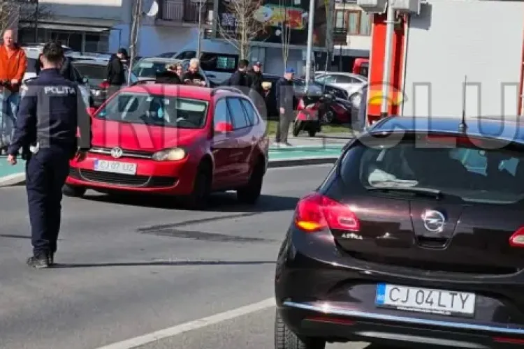 Pericol zilnic pe o stradă din Cluj-Napoca. Prin ce trec unii clujeni zi de zi: „Este inacceptabil și foarte periculos”