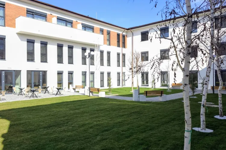 S-au deschis înscrierile la căminul de bătrâni din Cluj! 70 de locuri pentru seniori singuri: Cum depui dosarul din 20 martie