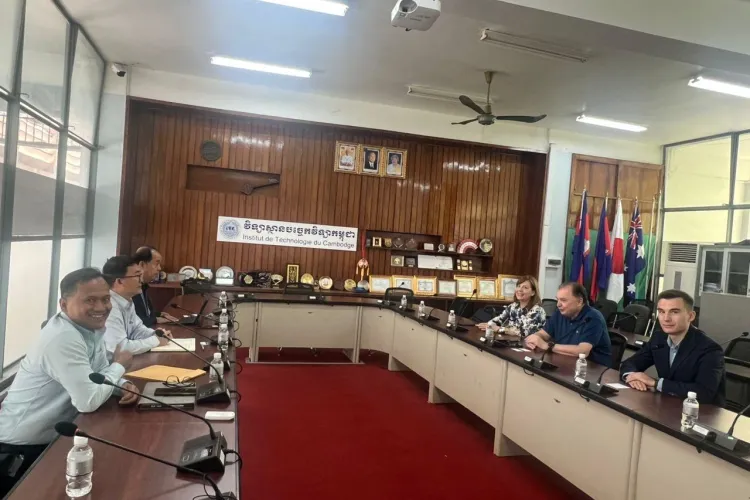 Cluj-Napoca cucerește Asia! Universitatea Tehnică, parteneriat strategic în Cambodgia pentru inteligență artificială și energii ale viitorului