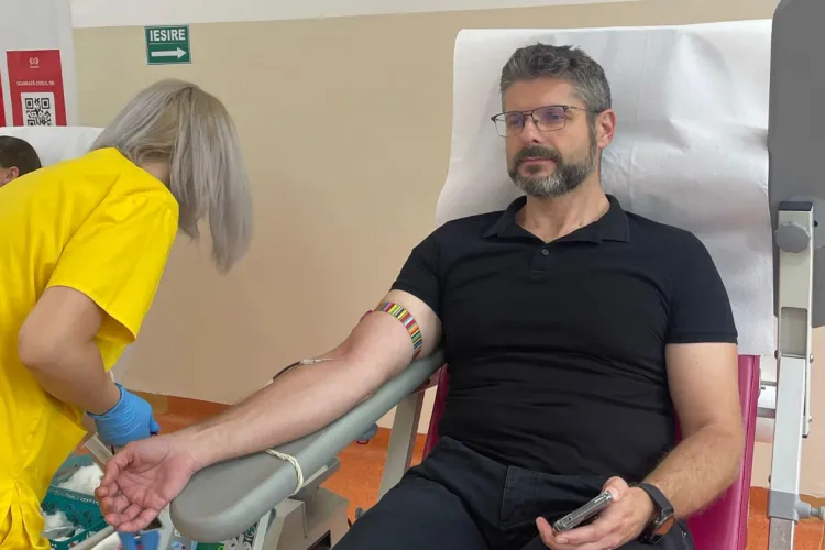 Este nevoie URGENTĂ de sânge Rh negativ la Cluj-Napoca! Dacă doriți să donați, mergeți la Centrul de Transfuzie Sanguină și fără programare!