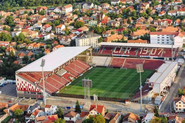 Se închid străzile în jurul stadionului CFR! Ce nu ai voie să aduci la meciul cu Rapid și ce zone sunt blocate vineri seară în Cluj-Napoca