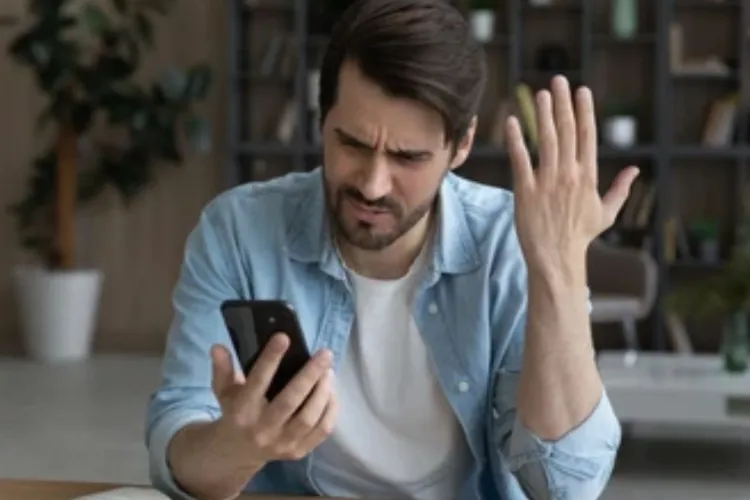 Țeapă de zile mari în numele Fiscului: Românii sunt goliți de bani în câteva minute! Cum a fost lăsat un antreprenor fără 400.000 de lei