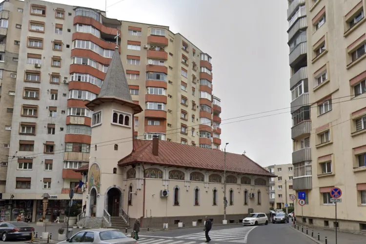 O biserică din Cluj deranjează un cartier întreg la fiecare slujbă: „E absurd să îndure o zonă întreagă pentru o mână de oameni
