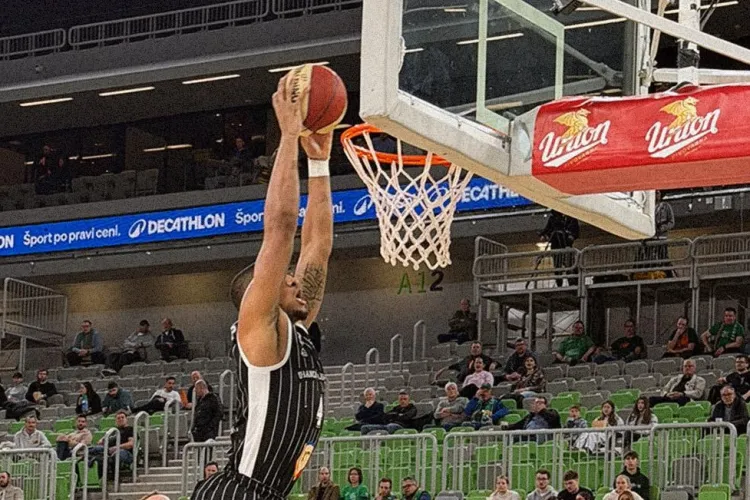 U-BT face spectacol la Ljubljana! Victorie uriașă în fața slovenilor, deși „starul