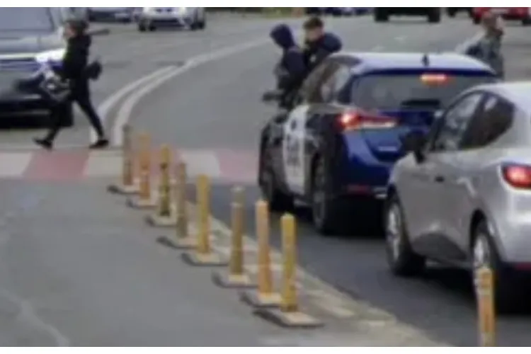 Pericol pe o trecere de pietoni din Cluj-Napoca! Șoferii nu opresc, iar copiii sunt expuși riscului: „Se circulă cu viteză mare” 