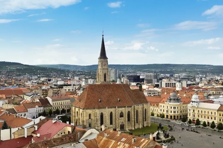 Clujul rămâne campion la apartamente scumpe! Cu cât a depășit orașul de pe Someș prețurile din București