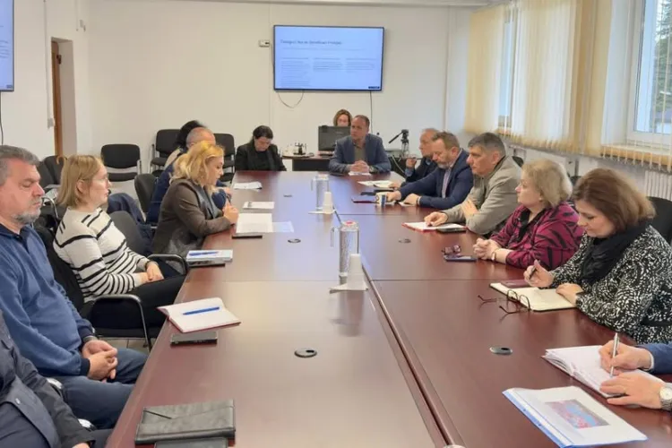 Clujul intră sub supraveghere totală înainte de Paște! Controale în piețe, supermarketuri, trafic și la biserici, cu amenzi pe bandă rulantă