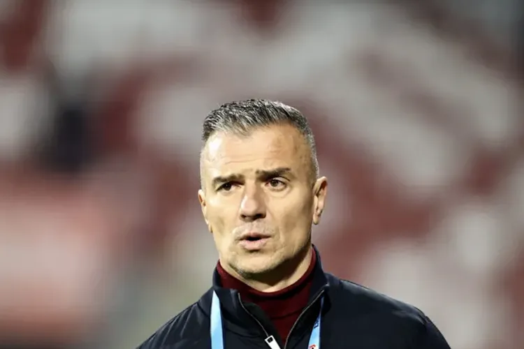Scandal în vestiar la CFR Cluj! Pancu l-a trimis acasă pe unul dintre cei mai importanți jucători: „L-am scos din lot”