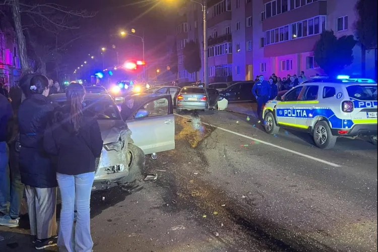  VIDEO. Accident pe strada Donath, în Cluj-Napoca. Doi bărbați transportați de urgență la spital
