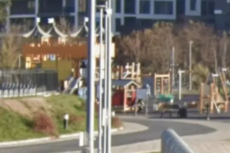 Un parc din Cluj-Napoca a ajuns nesigur! Părinții cer intervenția urgentă a autorităților: „Copiii se pot accidenta”