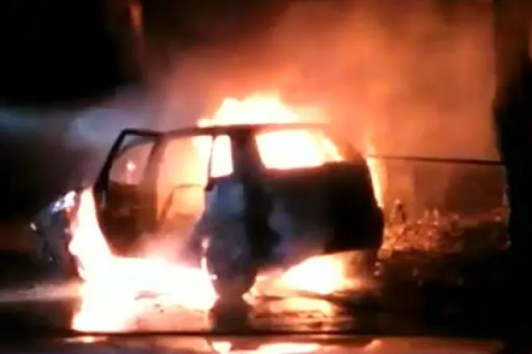 Gelozie dusă la extrem în Cluj! A plănuit totul de la început,  a cumpărat benzină și a dat foc unei mașini: Totul din cauza unei poze