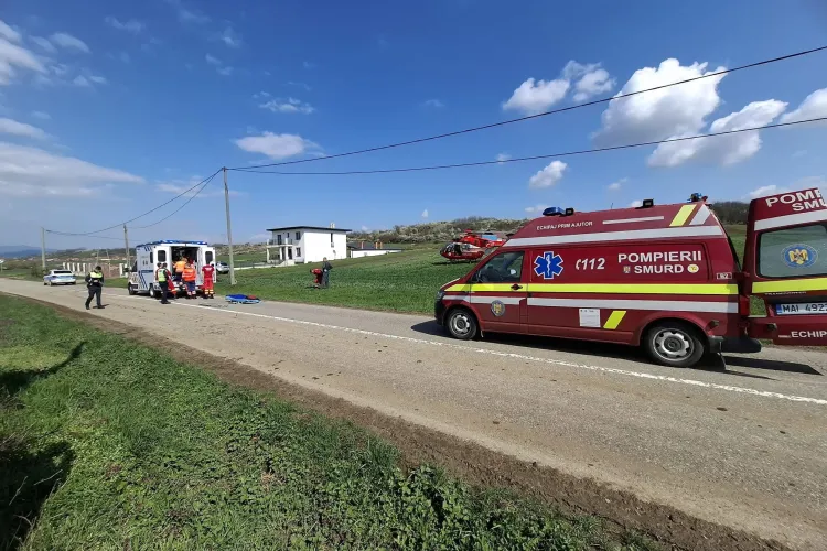 Accident grav! Un bărbat a fost strivit de un copac! Victima a fost transportată de urgență la spital cu elicopterul SMURD 