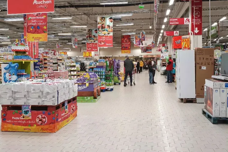 Program special de Paște 2026 în Cluj-Napoca. Supermarketurile și mall-urile își reduc activitatea: când poți face ultimele cumpărături