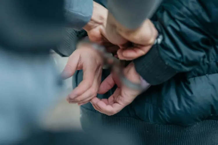 Carambol în Cluj-Napoca, provocat de un șofer rupt de beat: După impact, a fugit mâncând pământul și a mai lovit o mașină pe traseu