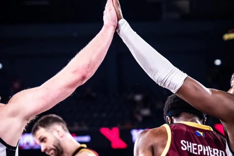 U-BT Cluj merge la Belgrad pentru un meci dur cu Steaua Roșie: Un pas decisiv în Top 8, programat chiar în a doua zi de Paște