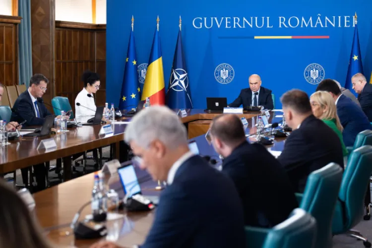 România riscă să piardă 4 miliarde de euro din PNRR.  Ilie Bolojan și-a amenințat miniștrii cu demiterea pentru că au întârziat reformele cerute 