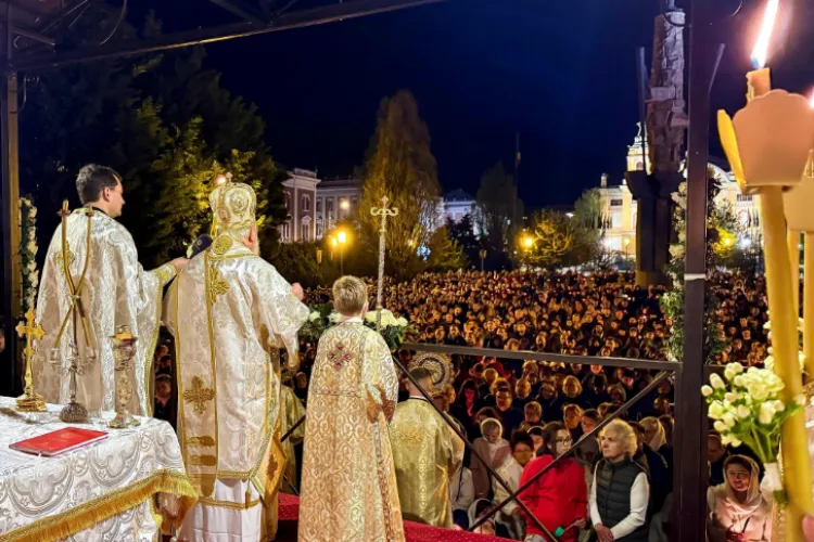 Se apropie noaptea de Înviere! Tradiții spectaculoase păstrate de români de sute de ani