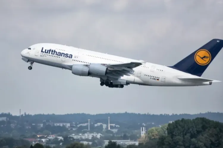 Zborurile Cluj-Munchen, anulate în continuare din cauza grevei piloților. Clujenii, afectați de mai multe curse suspendate ale Lufthansa