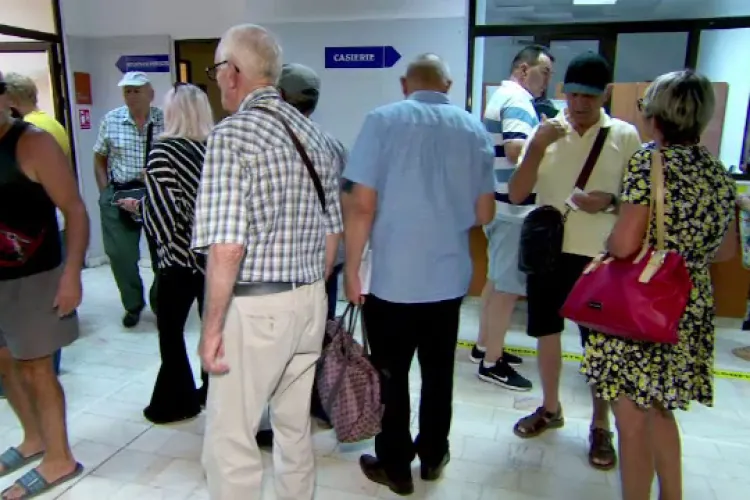 Gata cu statul la coadă, pensia e la un click distanță: Serviciile Casei de Pensii devin digitale, iar accesul se face simplu, fără birocrație