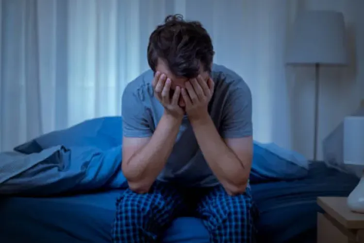 Luni de zile de chin pentru clujeni! Capacele gurilor de canal au devenit o problemă serioasă: „Produc un zgomot infernal”