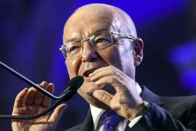 Emil Boc avertizează că retragerea miniștrilor PSD de la guvernare este o lovitură de grație dată României: „Istoria nu greșește”