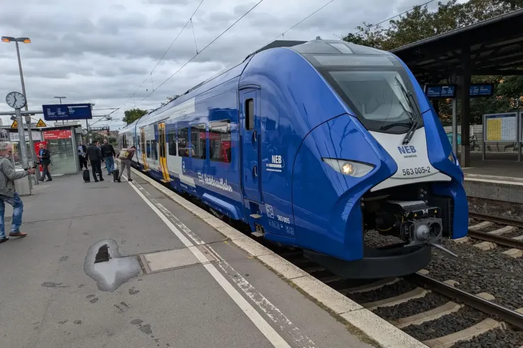 FOTO / VIDEO. România se pregătește să intre într-o nouă eră. Marile orașe vor fi legate de trenuri Siemens Mireo Plus H, la fel ca în Germania