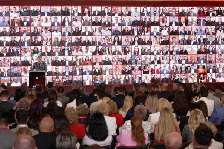 PSD aruncă România în haos: Peste 97% dintre delegați au votat retragerea sprijinului pentru guvern, care nu mai are majoritate parlamentară