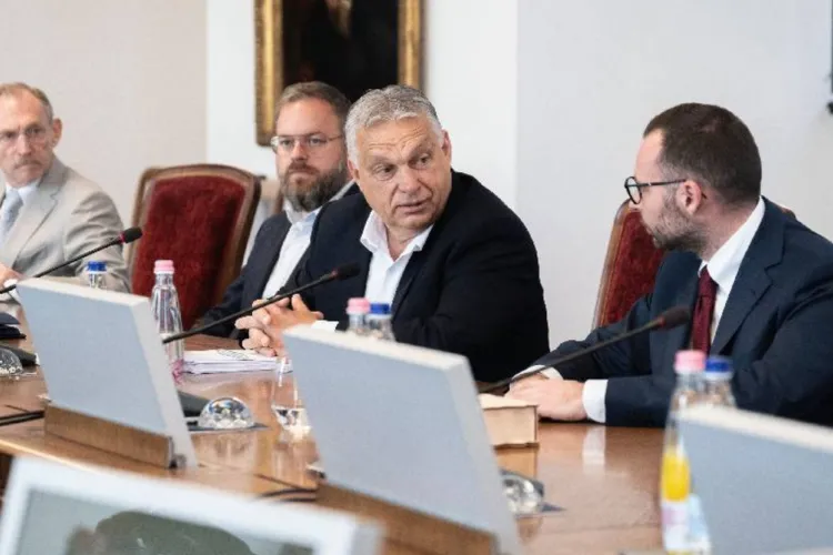 Comunitatea maghiară din Transilvania nu își revine din șoc după căderea lui Viktor Orban. Lider din Harghita: „Ar fi trădare să nu lucrăm cu noul guvern”