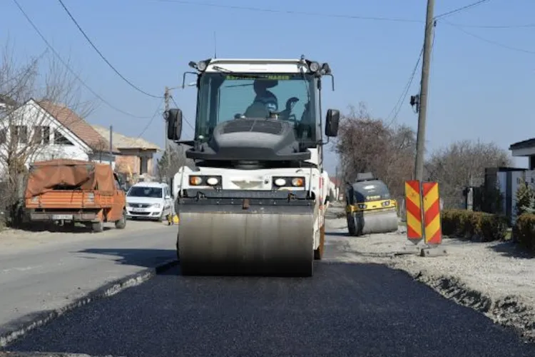 Străzile sparte de Compania de Apă Someș din Cluj vor fi refăcute mai repede! Licitație de 8 milioane de lei lansată de CJ Cluj