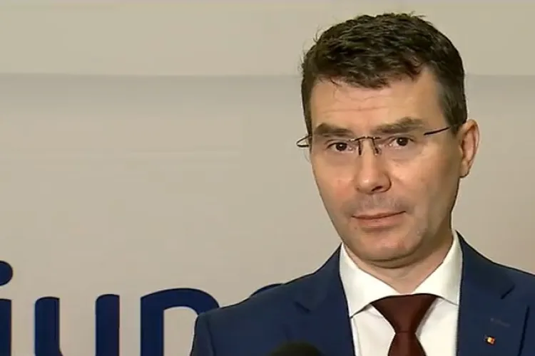 Șeful CNAS, avertisment dur: „Jumătate din banii spitalelor se duc pe inactivitate și pasivitate managerială. Există riscul să se pună lacătul pe farmacii